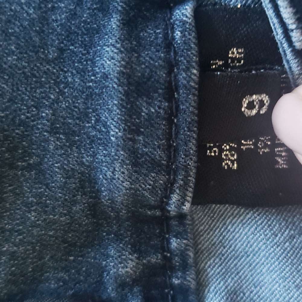 Low Rise Jeans - Picture 3 of 5